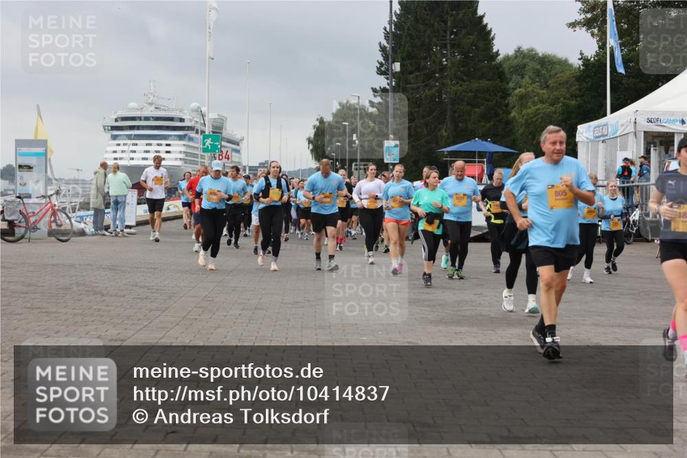 13.09.2026 - Kiel Lauf Andreas Tolksdorf http://msf.ph/oto/10414837 13.09.2026 10:05:52 Kiellinie 805 meine-sportfotos.de