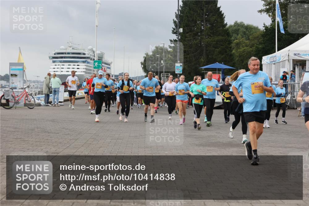 13.09.2026 - Kiel Lauf Andreas Tolksdorf http://msf.ph/oto/10414838 13.09.2026 10:05:52 Kiellinie 5527, 800, 2251 meine-sportfotos.de
