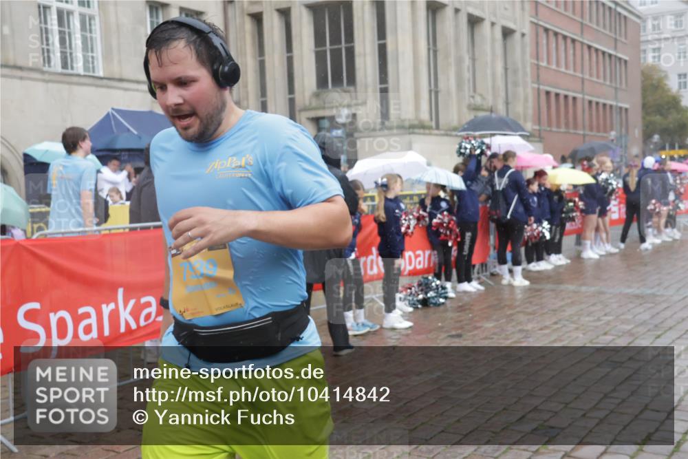 13.09.2026 - Kiel Lauf Yannick Fuchs http://msf.ph/oto/10414842 13.09.2026 10:46:41 Ziel 972, 1325, 1982, 2027, 2551, 2594, 2702, 3109, 3117, 3533, 3677, 4242, 4499, 4674, 5591, 5974, 6551, 6909, 7061, 8283, 8475, 8678, 8901, 9248, 9713, 9844, 9875, 10706, 10758, 10814, 11742, 11825, 12260, 12307, 12466, 206, 272, 1013, 1430, 1913, 2037, 2448, 2776, 3422, 4242, 4331, 4397, 4516, 4763, 5017, 5421, 7044, 7061, 7241, 7840, 7939, 8277, 8310, 8520, 9361, 9415, 10050, 10469, 10699, 10836, 11232, 11642, 12000, 12704, 85, 111 meine-sportfotos.de