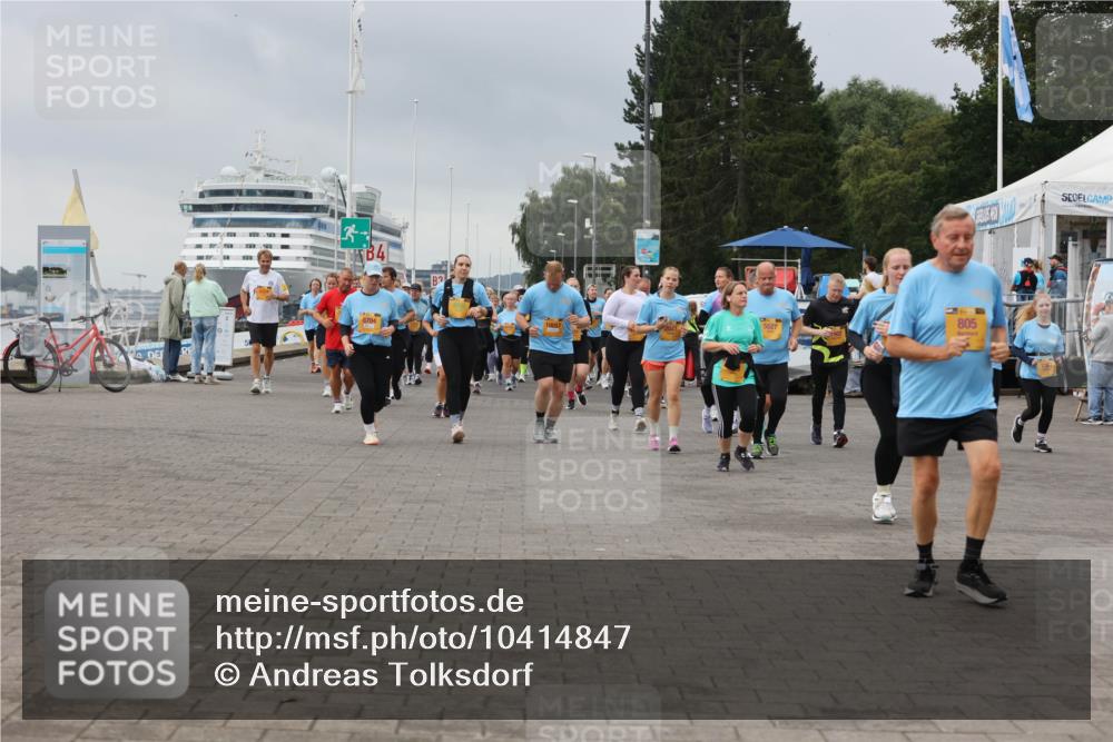 13.09.2026 - Kiel Lauf Andreas Tolksdorf http://msf.ph/oto/10414847 13.09.2026 10:05:52 Kiellinie 805 meine-sportfotos.de