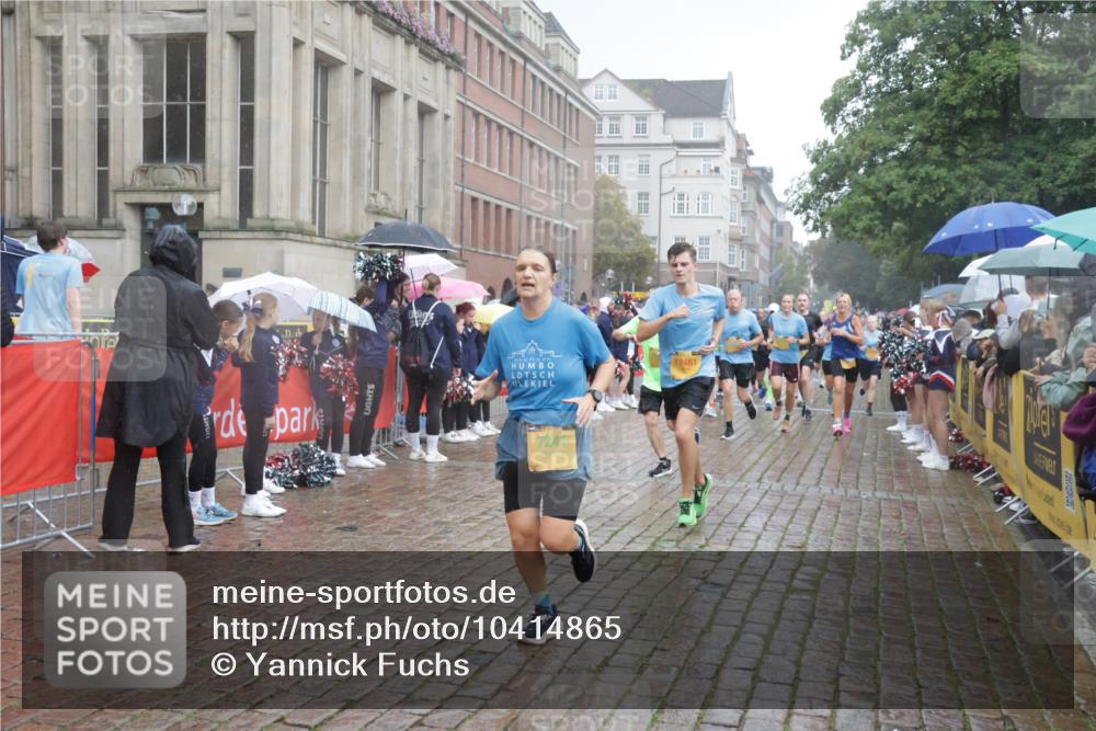 13.09.2026 - Kiel Lauf Yannick Fuchs http://msf.ph/oto/10414865 13.09.2026 10:46:43 Ziel 1325, 1982, 2027, 2551, 2594, 2702, 3109, 3117, 3533, 3677, 4499, 4674, 5591, 5974, 6551, 6874, 6909, 8219, 8283, 8475, 8678, 8901, 9248, 9713, 9875, 10398, 10706, 10758, 10814, 11825, 12260, 12466, 206, 972, 1013, 1430, 1913, 2027, 2037, 2448, 2776, 3422, 4242, 4331, 4397, 4516, 4763, 5017, 5421, 7044, 7061, 7241, 7840, 8277, 8310, 8520, 9361, 9415, 9844, 10469, 10699, 10758, 10836, 11232, 11642, 12000, 12704, 85, 111 meine-sportfotos.de