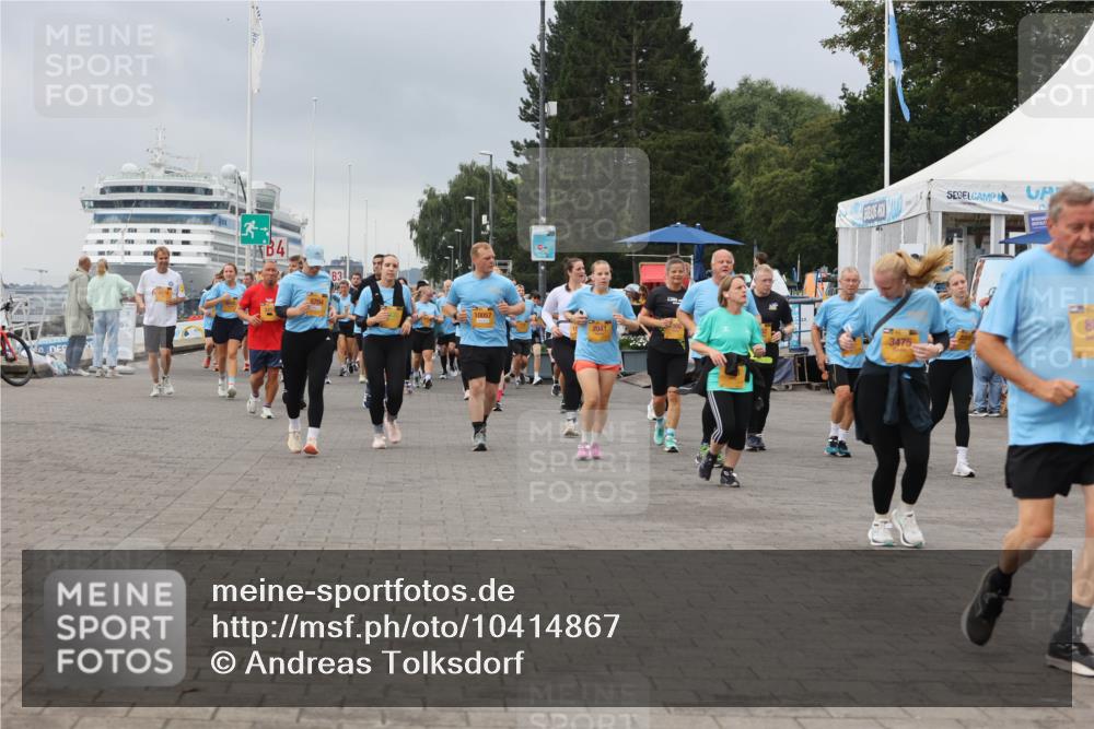 13.09.2026 - Kiel Lauf Andreas Tolksdorf http://msf.ph/oto/10414867 13.09.2026 10:05:53 Kiellinie 3, 10057, 2041, 3475 meine-sportfotos.de