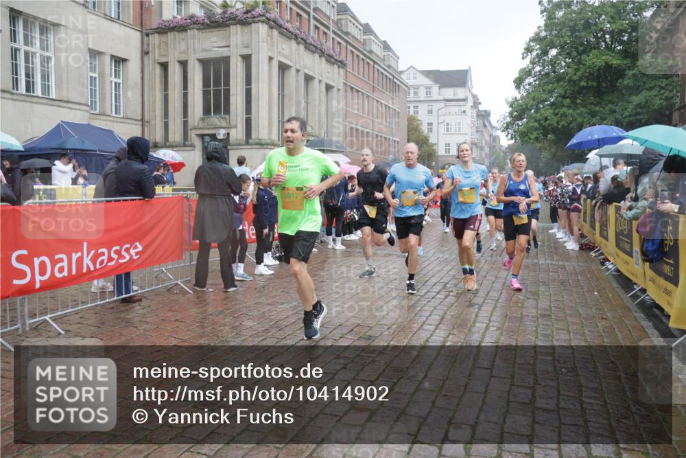 13.09.2026 - Kiel Lauf Yannick Fuchs http://msf.ph/oto/10414902 13.09.2026 10:46:46 Ziel 898, 1982, 2551, 2594, 2702, 3109, 3533, 3878, 3964, 4499, 4674, 5449, 5591, 5974, 6551, 6874, 6909, 8219, 8283, 8475, 8901, 9248, 9713, 9875, 10398, 10706, 10814, 11075, 12260, 12466, 206, 972, 1013, 1325, 1430, 1913, 2027, 2037, 2448, 2776, 3117, 3422, 3677, 4242, 4331, 4397, 4499, 4516, 4763, 5017, 5421, 7044, 7061, 7840, 8277, 8310, 8520, 8678, 9361, 9415, 9844, 10469, 10699, 10758, 10836, 11232, 11642, 12000, 12704, 85, 111 meine-sportfotos.de
