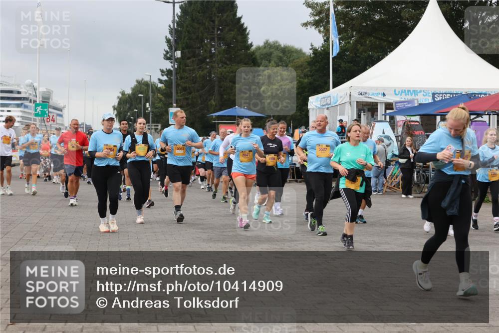 13.09.2026 - Kiel Lauf Andreas Tolksdorf http://msf.ph/oto/10414909 13.09.2026 10:05:55 Kiellinie 10057, 2041, 5527, 7367 meine-sportfotos.de