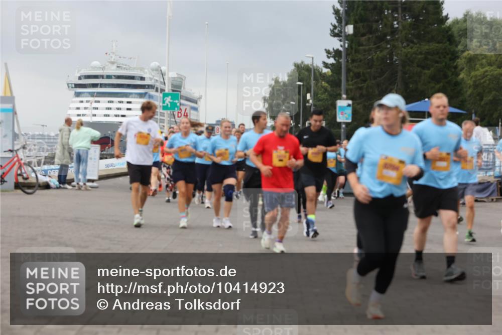 13.09.2026 - Kiel Lauf Andreas Tolksdorf http://msf.ph/oto/10414923 13.09.2026 10:05:57 Kiellinie  meine-sportfotos.de