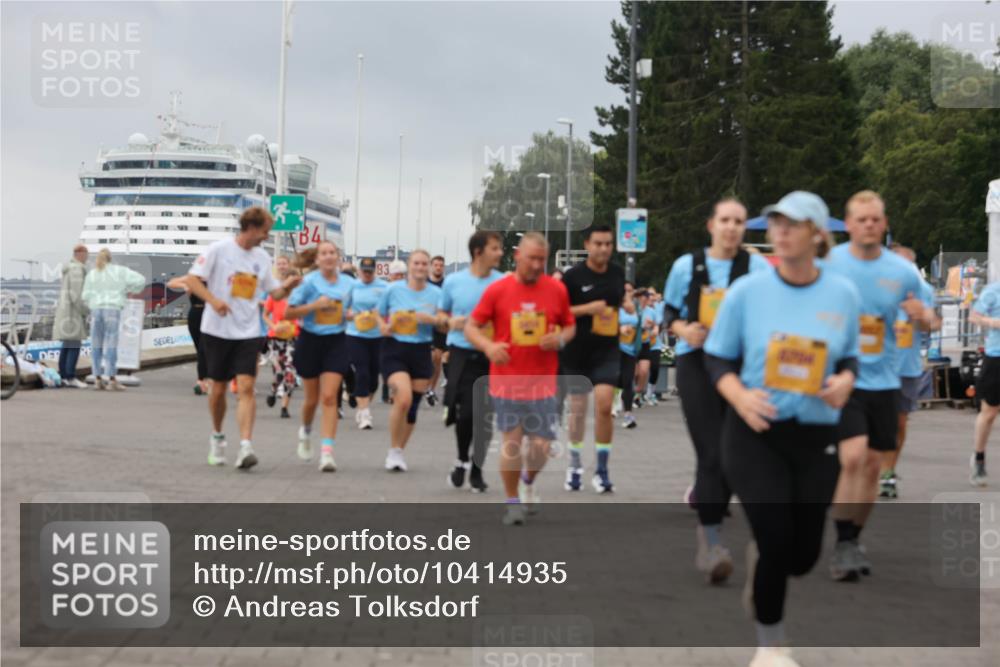 13.09.2026 - Kiel Lauf Andreas Tolksdorf http://msf.ph/oto/10414935 13.09.2026 10:05:57 Kiellinie 3, 4, 83 meine-sportfotos.de