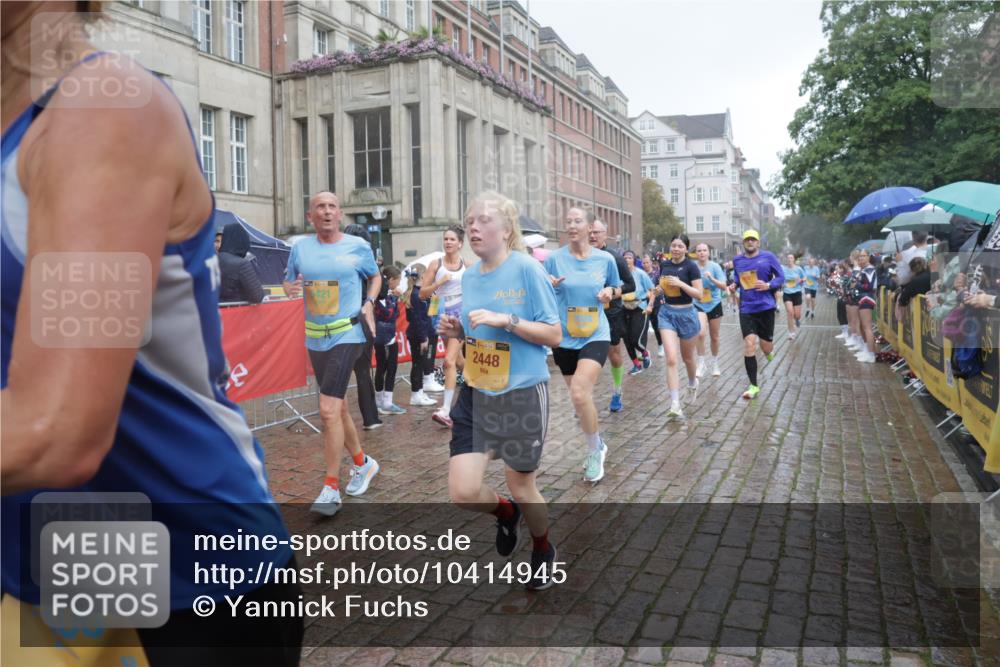 13.09.2026 - Kiel Lauf Yannick Fuchs http://msf.ph/oto/10414945 13.09.2026 10:46:48 Ziel 189, 898, 1982, 2551, 2576, 2594, 2702, 3109, 3533, 3878, 3964, 4674, 5449, 5591, 5974, 6551, 6874, 6909, 8219, 8283, 8475, 8901, 9248, 9713, 10144, 10305, 10398, 10706, 10814, 11075, 12260, 12693, 206, 972, 1013, 1325, 1430, 1913, 2027, 2037, 2448, 2776, 3117, 3422, 3677, 4242, 4331, 4397, 4499, 4516, 4763, 5017, 5421, 7044, 7061, 7840, 8277, 8310, 8520, 8678, 9361, 9415, 9844, 9875, 10469, 10699, 10758, 10836, 11232, 11642, 12000, 12704, 85, 111 meine-sportfotos.de