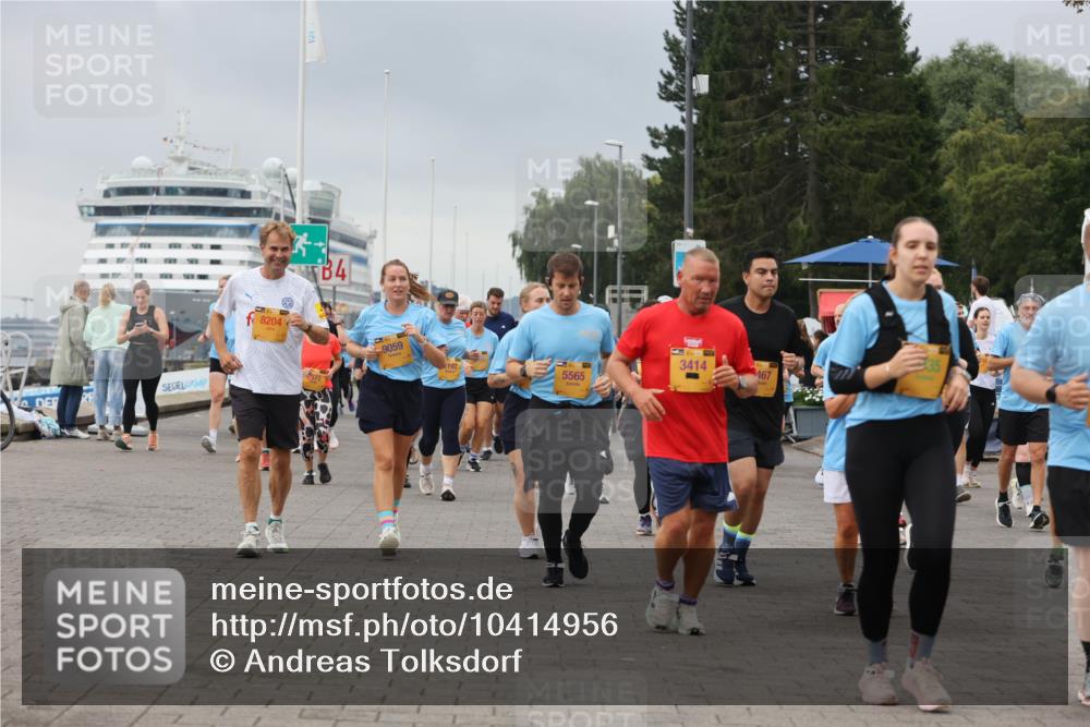 13.09.2026 - Kiel Lauf Andreas Tolksdorf http://msf.ph/oto/10414956 13.09.2026 10:05:58 Kiellinie 8204, 2975, 4, 9059, 2192, 10, 3414, 467, 5565 meine-sportfotos.de