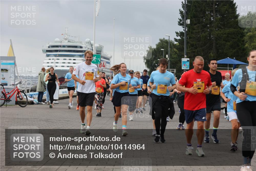 13.09.2026 - Kiel Lauf Andreas Tolksdorf http://msf.ph/oto/10414964 13.09.2026 10:05:59 Kiellinie 8204, 3, 4, 2975, 9059, 2192, 3414, 403, 7631, 5565, 9467 meine-sportfotos.de