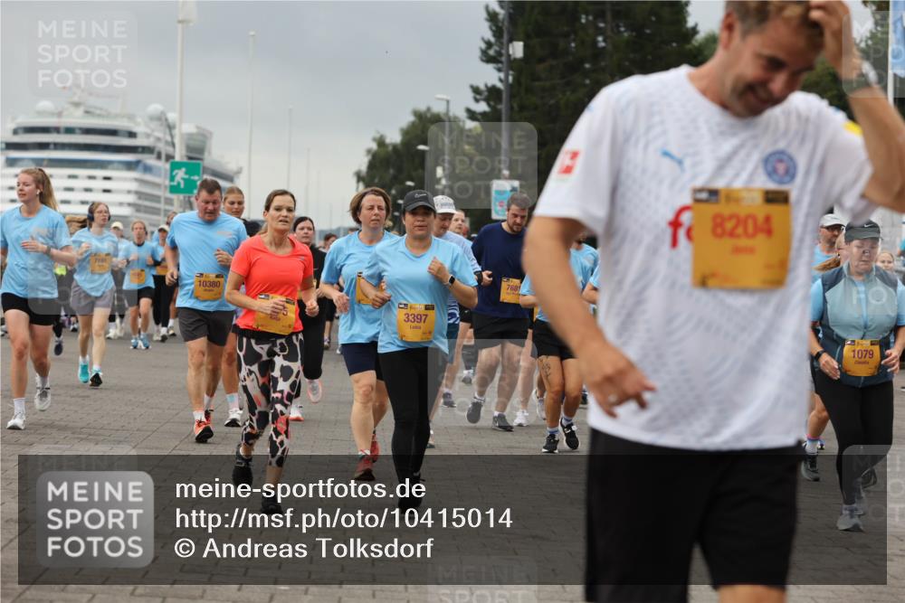 13.09.2026 - Kiel Lauf Andreas Tolksdorf http://msf.ph/oto/10415014 13.09.2026 10:06:04 Kiellinie 7191, 434, 10380, 38, 3397, 7681, 8204, 1079 meine-sportfotos.de