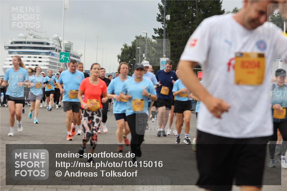 13.09.2026 - Kiel Lauf Andreas Tolksdorf http://msf.ph/oto/10415016 13.09.2026 10:06:04 Kiellinie 3, 1030, 8204, 1379 meine-sportfotos.de