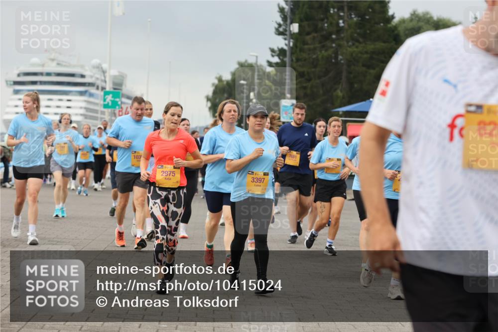 13.09.2026 - Kiel Lauf Andreas Tolksdorf http://msf.ph/oto/10415024 13.09.2026 10:06:04 Kiellinie 84, 7191, 103, 38, 2975, 38, 3397, 7681, 82 meine-sportfotos.de