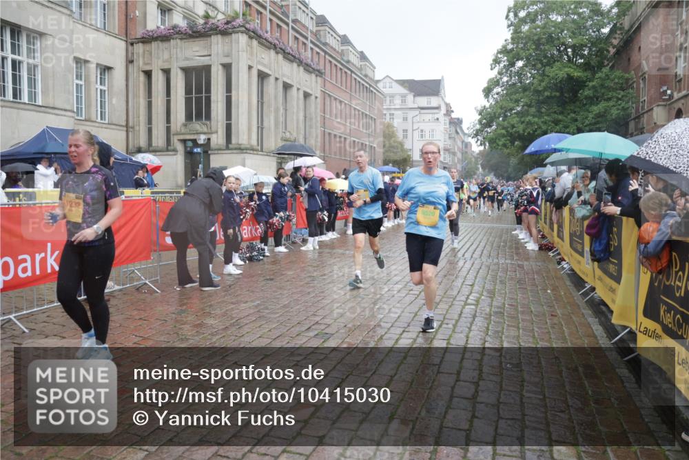 13.09.2026 - Kiel Lauf Yannick Fuchs http://msf.ph/oto/10415030 13.09.2026 10:46:55 Ziel 184, 189, 226, 404, 525, 898, 1169, 1982, 2576, 2702, 2728, 3878, 3964, 4014, 4147, 4894, 5449, 6551, 6874, 7040, 7089, 8219, 8364, 9044, 9048, 9474, 10088, 10144, 10197, 10305, 10398, 11075, 11343, 11441, 12693, 206, 972, 1325, 1430, 1913, 1982, 2027, 2037, 2551, 2594, 2702, 3109, 3117, 3533, 3677, 4242, 4499, 4674, 4763, 5591, 5974, 6909, 7061, 8283, 8475, 8520, 8678, 8901, 9415, 9844, 9875, 10758, 10836, 11232, 12000, 12704, 85, 111, 116, 1913, 8520 meine-sportfotos.de