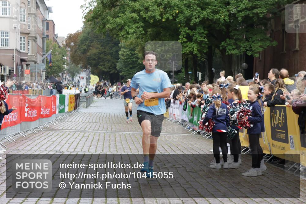 13.09.2026 - Kiel Lauf Yannick Fuchs http://msf.ph/oto/10415055 13.09.2026 09:35:22 Ziel 2761, 4638, 12832, 3168, 3766, 4361, 7414, 9380, 10461, 11719, 11904, 12484, 4589 meine-sportfotos.de