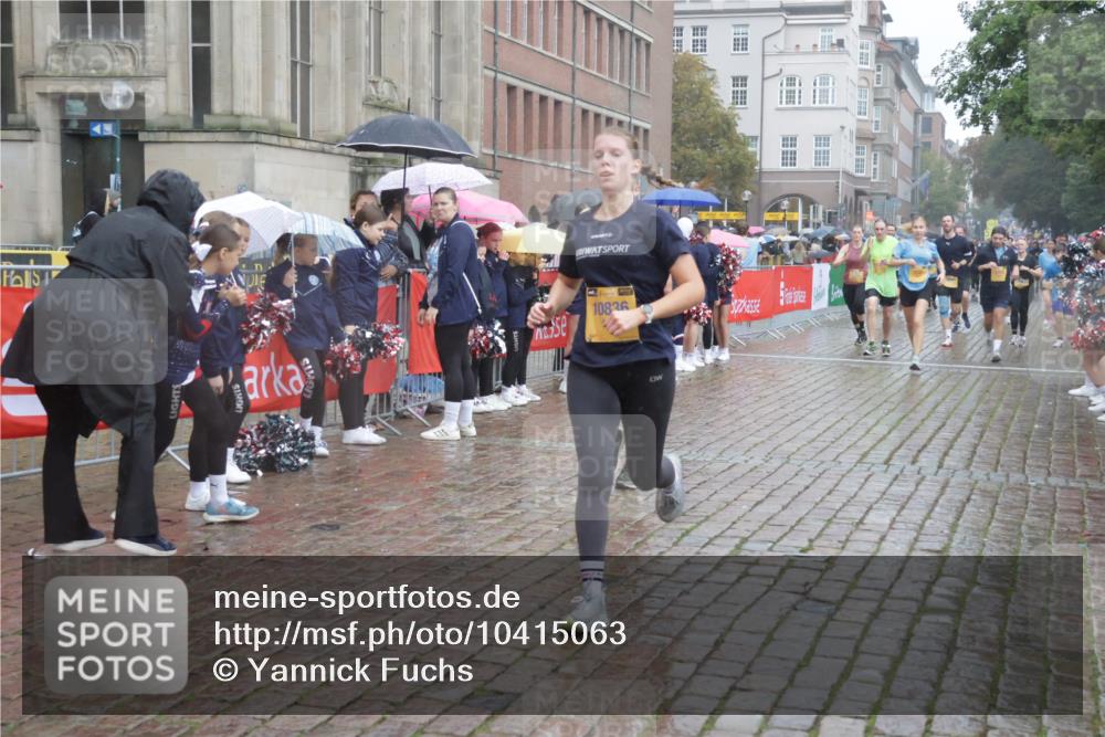 13.09.2026 - Kiel Lauf Yannick Fuchs http://msf.ph/oto/10415063 13.09.2026 10:46:57 Ziel 85, 111, 184, 189, 226, 404, 525, 898, 1169, 2576, 2728, 3878, 3964, 4014, 4147, 4894, 5449, 6874, 7040, 7089, 8219, 8364, 9044, 9048, 9453, 9474, 10088, 10144, 10197, 10305, 10398, 11075, 11343, 11441, 12584, 12693, 206, 972, 1325, 1430, 1913, 1982, 2027, 2037, 2551, 2594, 2702, 3109, 3117, 3533, 3677, 4242, 4499, 4674, 4763, 5591, 5974, 6551, 6909, 7061, 8283, 8475, 8520, 8678, 8901, 9415, 9844, 9875, 10758, 10836, 11232, 12704, 116, 1913, 8520 meine-sportfotos.de