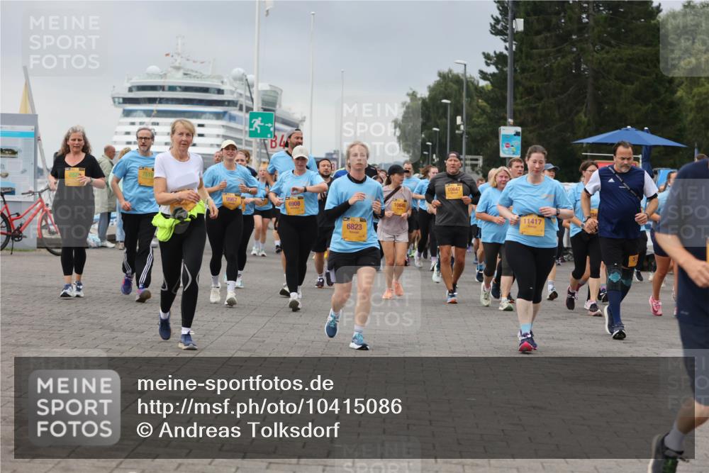 13.09.2026 - Kiel Lauf Andreas Tolksdorf http://msf.ph/oto/10415086 13.09.2026 10:06:12 Kiellinie 7516, 9967, 6908, 6823, 10645, 10647, 11417 meine-sportfotos.de
