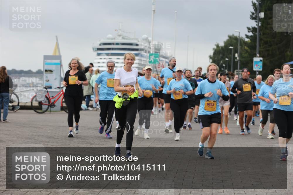 13.09.2026 - Kiel Lauf Andreas Tolksdorf http://msf.ph/oto/10415111 13.09.2026 10:06:12 Kiellinie 7516, 84, 9967, 6908, 6823, 10647, 11417 meine-sportfotos.de