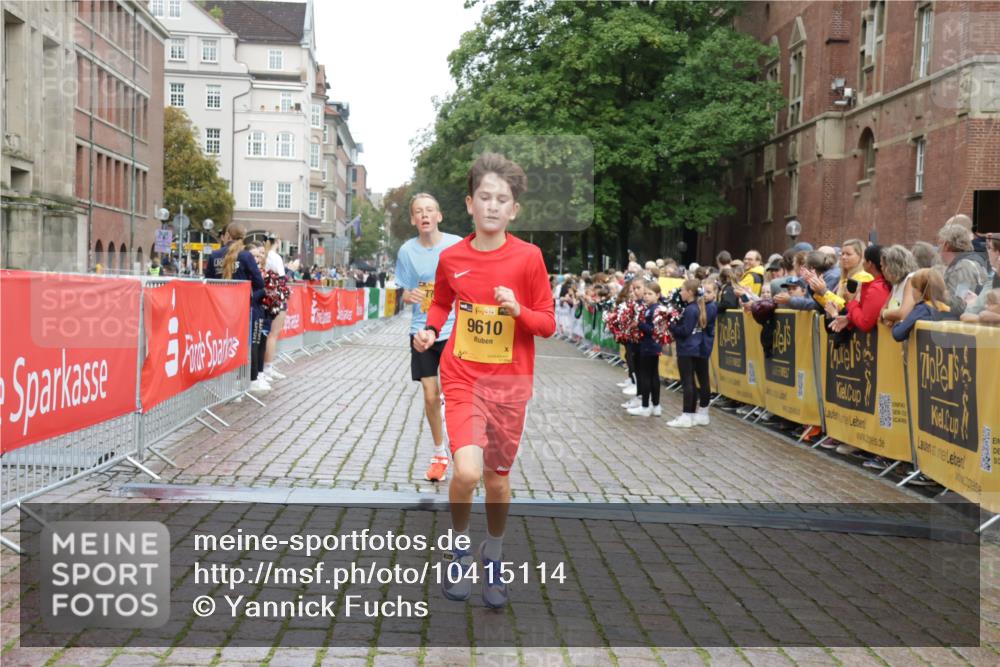 13.09.2026 - Kiel Lauf Yannick Fuchs http://msf.ph/oto/10415114 13.09.2026 09:35:52 Ziel 7782, 9610, 4589, 4638, 12832, 3056, 5662, 2761, 11904, 12484, 12832 meine-sportfotos.de