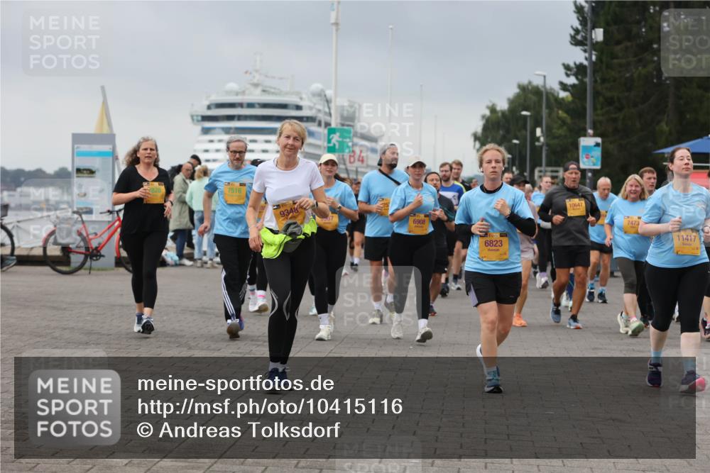 13.09.2026 - Kiel Lauf Andreas Tolksdorf http://msf.ph/oto/10415116 13.09.2026 10:06:13 Kiellinie 7516, 39, 9348, 13, 84, 6908, 6823, 10647, 7473, 11417 meine-sportfotos.de