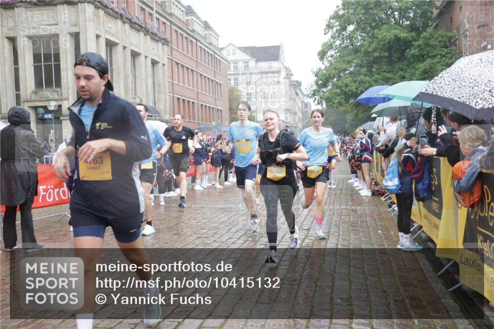 13.09.2026 - Kiel Lauf Yannick Fuchs http://msf.ph/oto/10415132 13.09.2026 10:47:04 Ziel 85, 111, 184, 226, 404, 525, 816, 1169, 1563, 1674, 2728, 4014, 4147, 4894, 5089, 5424, 5914, 6742, 7040, 7089, 8238, 8364, 9044, 9048, 9200, 9453, 9474, 9675, 10088, 10197, 10340, 10657, 11343, 11441, 11730, 11773, 12584, 184, 189, 898, 972, 1325, 1430, 1982, 2027, 2037, 2551, 2576, 2594, 2702, 2728, 3109, 3117, 3533, 3677, 3878, 3964, 4242, 4499, 4674, 4763, 5449, 5591, 5974, 6551, 6874, 6909, 7061, 8219, 8283, 8475, 8678, 8901, 9844, 9875, 10758, 12704, 116, 1913, 8520 meine-sportfotos.de