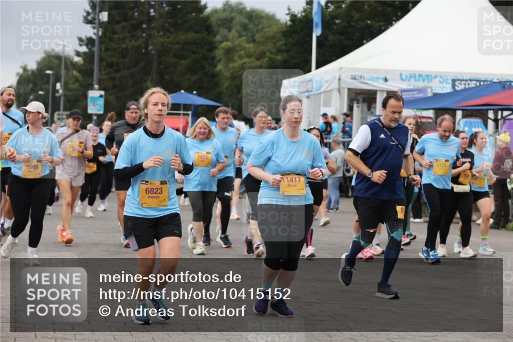 13.09.2026 - Kiel Lauf Andreas Tolksdorf http://msf.ph/oto/10415152 13.09.2026 10:06:14 Kiellinie 6908, 38, 6823, 7473, 11417, 51, 6124 meine-sportfotos.de