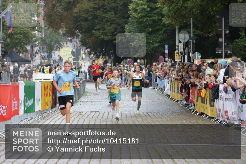 13.09.2026 - Kiel Lauf Yannick Fuchs http://msf.ph/oto/10415181 13.09.2026 09:36:19 Ziel 3056, 3056, 5662, 7782, 9610, 391, 2430, 3866, 7546, 9630, 12726 meine-sportfotos.de