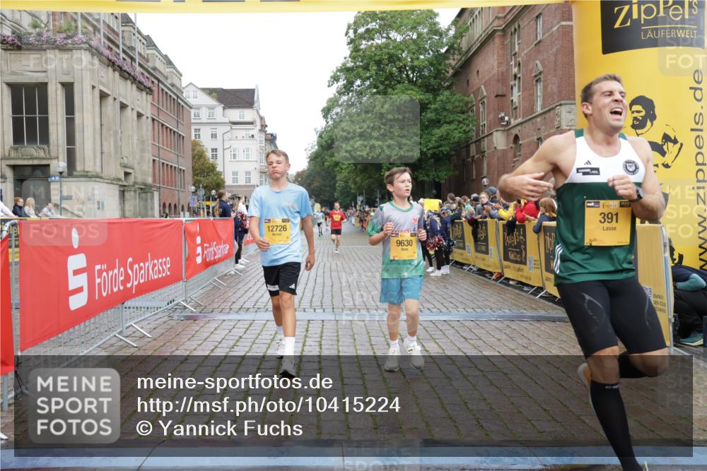 13.09.2026 - Kiel Lauf Yannick Fuchs http://msf.ph/oto/10415224 13.09.2026 09:36:29 Ziel 391, 3866, 9630, 12726, 3056, 5662, 2430, 7546, 9450, 7782, 9610 meine-sportfotos.de