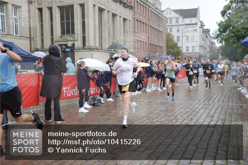 13.09.2026 - Kiel Lauf Yannick Fuchs http://msf.ph/oto/10415226 13.09.2026 10:47:09 Ziel 85, 111, 116, 525, 816, 1107, 1367, 1563, 1674, 4380, 4789, 4894, 5089, 5195, 5424, 5649, 5914, 6142, 6742, 7040, 8238, 8364, 8839, 9200, 9453, 9536, 9646, 9675, 9989, 10340, 10508, 10657, 11560, 11561, 11730, 11773, 12584, 184, 189, 226, 404, 525, 898, 1169, 1325, 1982, 2551, 2576, 2594, 2702, 2728, 3109, 3117, 3533, 3677, 3878, 3964, 4014, 4147, 4499, 4674, 5449, 5591, 5974, 6551, 6874, 6909, 8219, 8283, 8475, 8678, 8901, 9875, 365 meine-sportfotos.de