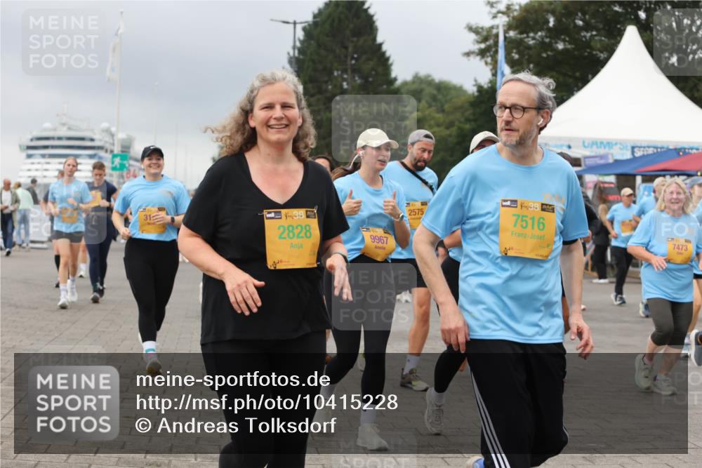 13.09.2026 - Kiel Lauf Andreas Tolksdorf http://msf.ph/oto/10415228 13.09.2026 10:06:18 Kiellinie 31, 38, 2828, 9967, 2575, 38, 7516, 7473 meine-sportfotos.de