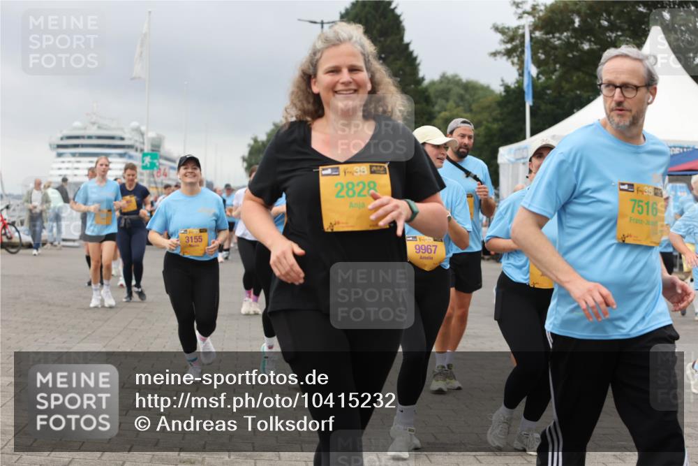 13.09.2026 - Kiel Lauf Andreas Tolksdorf http://msf.ph/oto/10415232 13.09.2026 10:06:18 Kiellinie 3155, 38, 2828, 9967, 38, 7516 meine-sportfotos.de
