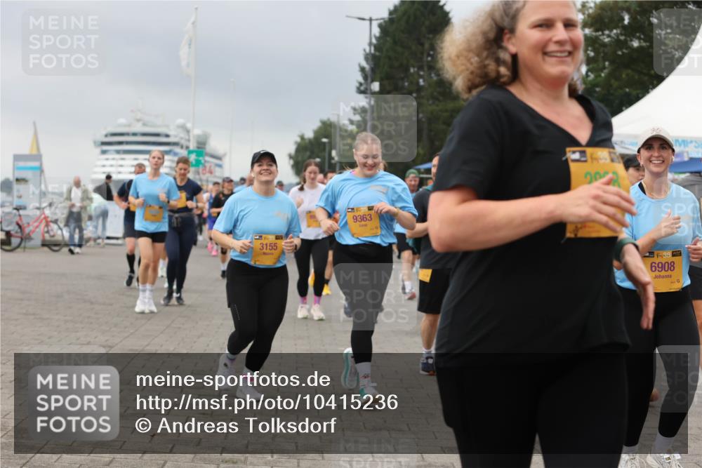 13.09.2026 - Kiel Lauf Andreas Tolksdorf http://msf.ph/oto/10415236 13.09.2026 10:06:19 Kiellinie 3155, 9363, 202, 38, 6908 meine-sportfotos.de
