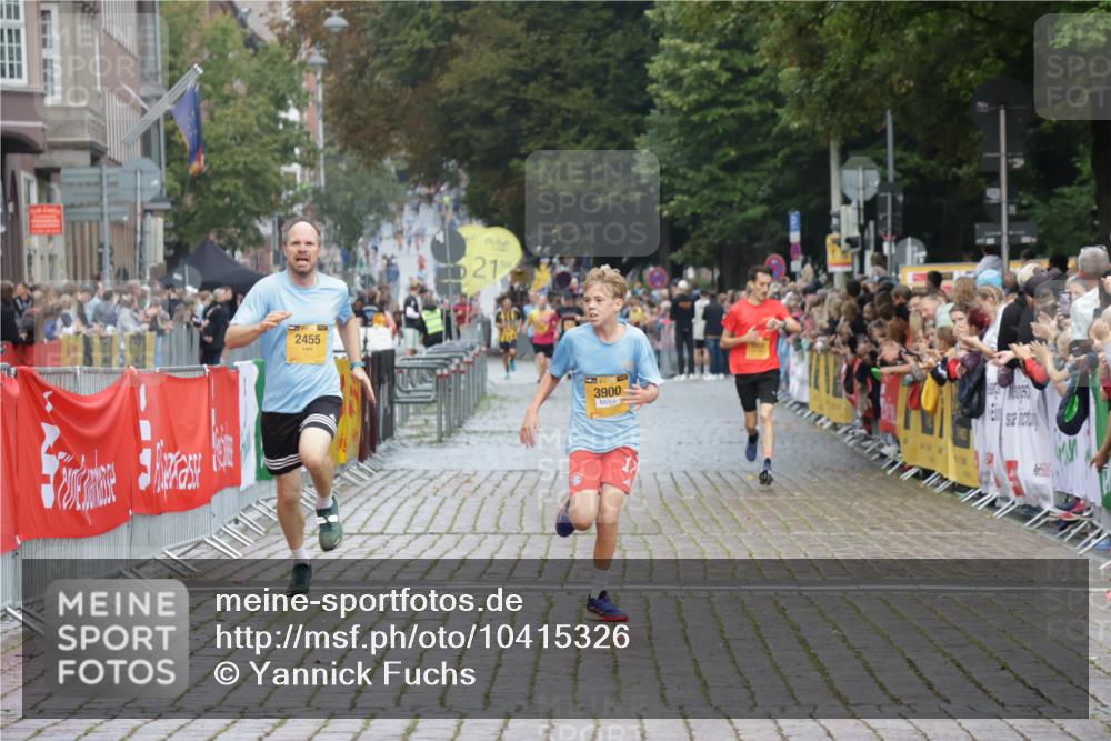 13.09.2026 - Kiel Lauf Yannick Fuchs http://msf.ph/oto/10415326 13.09.2026 09:36:56 Ziel 2455, 3900, 391, 2430, 3866, 7546, 9450, 9630, 12726, 999, 3174, 7855 meine-sportfotos.de