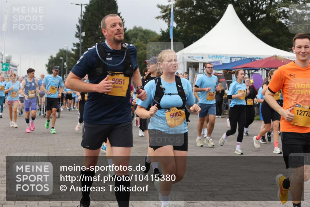13.09.2026 - Kiel Lauf Andreas Tolksdorf http://msf.ph/oto/10415380 13.09.2026 10:06:25 Kiellinie 7795, 5051, 6053, 3120, 8469, 38, 12773 meine-sportfotos.de