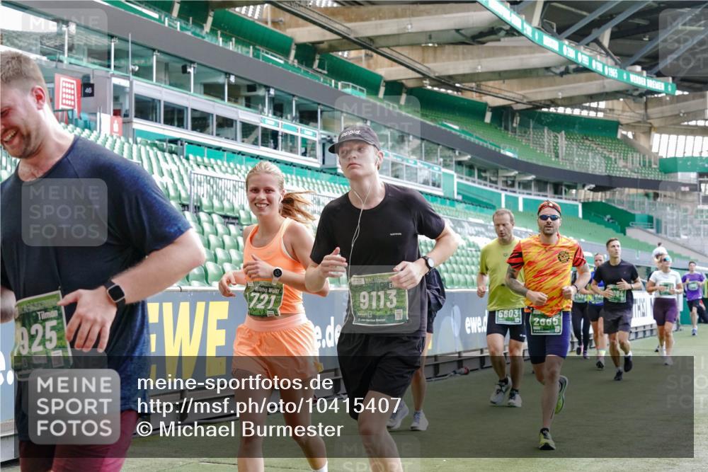 13.09.2026 - 21. swb-Marathon Bremen Michael Burmester http://msf.ph/oto/10415407 13.09.2026 13:19:18 Laufen im Stadion 333, 404, 464, 486, 512, 546, 732, 753, 837, 921, 938, 1066, 1156, 1431, 1506, 1765, 1844, 1868, 1916, 2028, 2056, 2123, 2137, 2224, 2240, 2294, 2315, 2357, 2358, 2453, 2557, 2563, 2614, 2622, 2626, 2689, 2702, 2703, 2722, 2756, 2786, 2843, 2845, 2849, 2857, 2879, 2880, 2893, 2944, 2983, 2999, 3031, 3046, 3059, 3072, 3096, 3100, 3116, 3146, 3189, 3198, 3210, 3243, 3263, 3285, 3287, 3315, 3476, 3537, 3619, 3633, 3654, 3740, 3879, 4478 meine-sportfotos.de