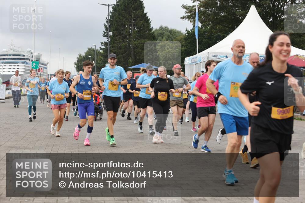 13.09.2026 - Kiel Lauf Andreas Tolksdorf http://msf.ph/oto/10415413 13.09.2026 10:06:27 Kiellinie 4, 9070, 10864, 7091, 10593, 406, 57, 90, 9900 meine-sportfotos.de