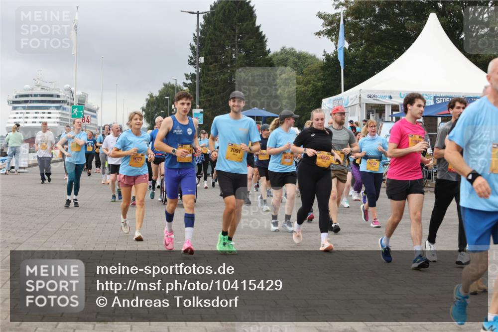 13.09.2026 - Kiel Lauf Andreas Tolksdorf http://msf.ph/oto/10415429 13.09.2026 10:06:27 Kiellinie 84, 9070, 7091, 10593, 10154, 5732, 2, 1194 meine-sportfotos.de
