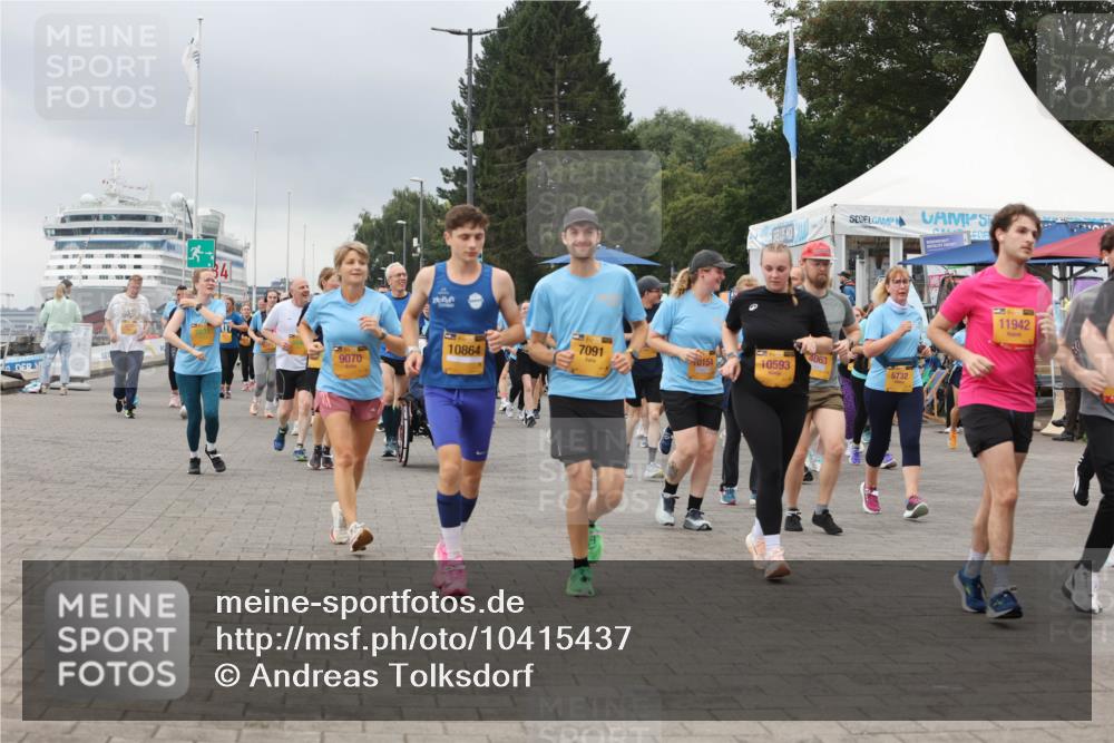 13.09.2026 - Kiel Lauf Andreas Tolksdorf http://msf.ph/oto/10415437 13.09.2026 10:06:28 Kiellinie 10864, 7091, 9070, 0154, 10593, 4063, 5732, 11942 meine-sportfotos.de