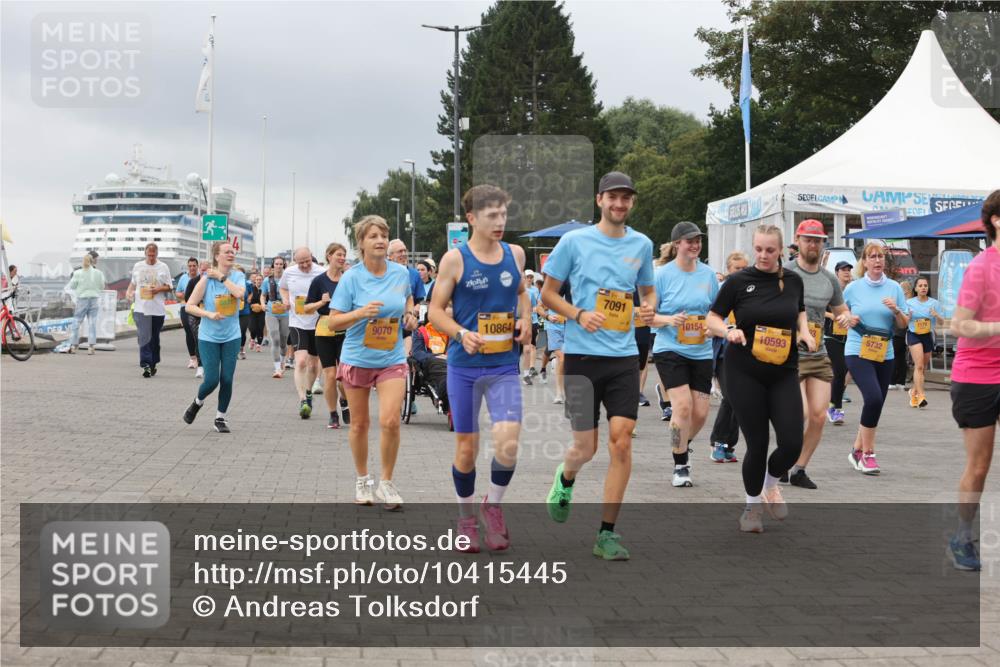 13.09.2026 - Kiel Lauf Andreas Tolksdorf http://msf.ph/oto/10415445 13.09.2026 10:06:28 Kiellinie 9070, 10864, 7091, 10154, 5732, 10593 meine-sportfotos.de