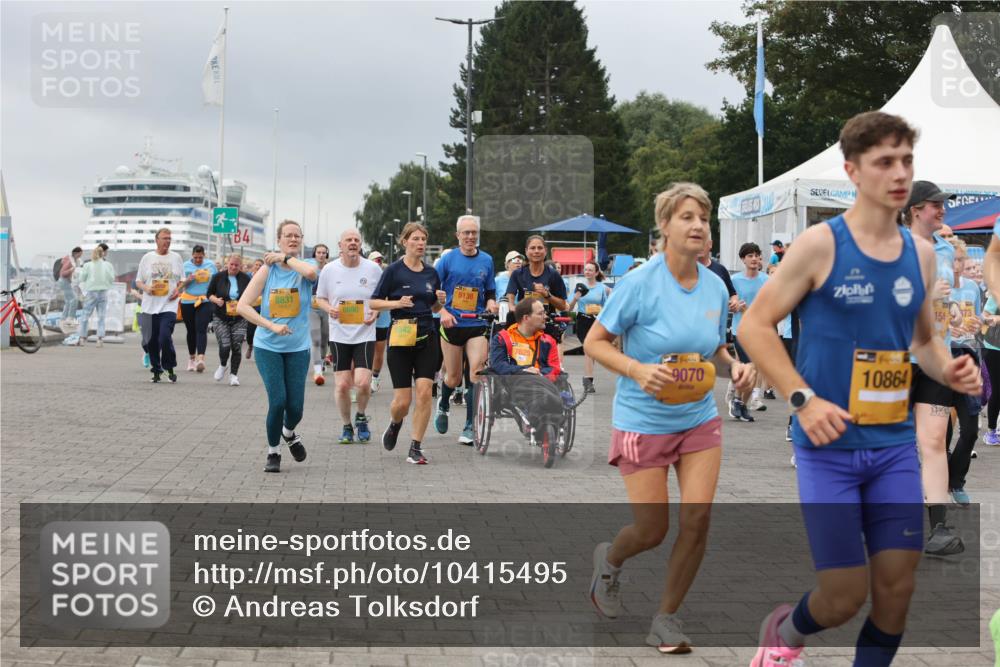 13.09.2026 - Kiel Lauf Andreas Tolksdorf http://msf.ph/oto/10415495 13.09.2026 10:06:30 Kiellinie 5138, 8831, 7625, 39, 9070, 154, 373, 10864 meine-sportfotos.de