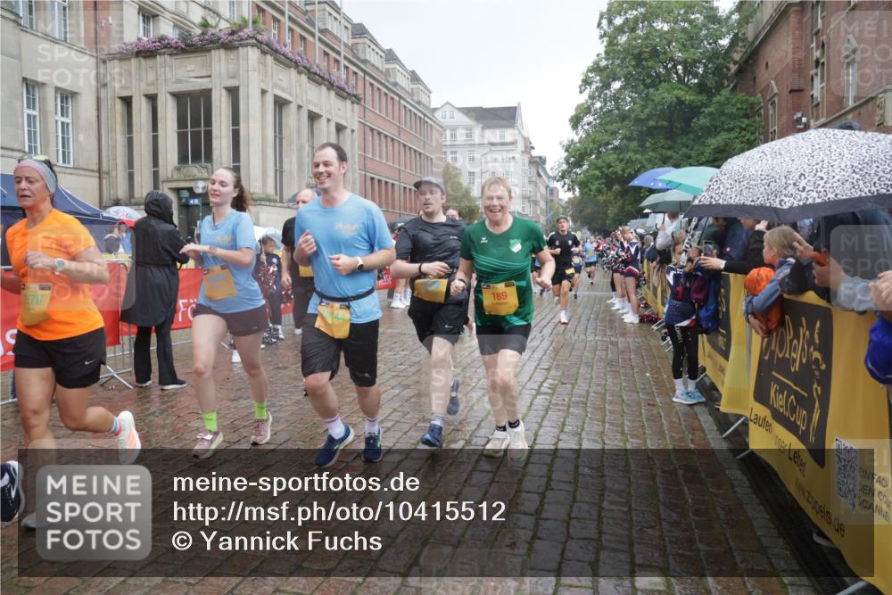 13.09.2026 - Kiel Lauf Yannick Fuchs http://msf.ph/oto/10415512 13.09.2026 10:47:27 Ziel 365, 821, 917, 1280, 2000, 2183, 2429, 2713, 2947, 3064, 3136, 3183, 3306, 3512, 3745, 4070, 4149, 4150, 4187, 4450, 4531, 5239, 5505, 5573, 6005, 6235, 6792, 6940, 6981, 7288, 8058, 8309, 8707, 8741, 8953, 9114, 9312, 9946, 9959, 10115, 10668, 10720, 11271, 12596, 85, 111, 116, 184, 189, 226, 404, 525, 816, 1107, 1169, 1367, 1563, 1674, 1803, 2185, 2576, 2728, 2947, 3463, 4014, 4147, 4380, 4773, 4789, 4894, 5089, 5195, 5424, 5649, 5914, 6142, 6742 meine-sportfotos.de