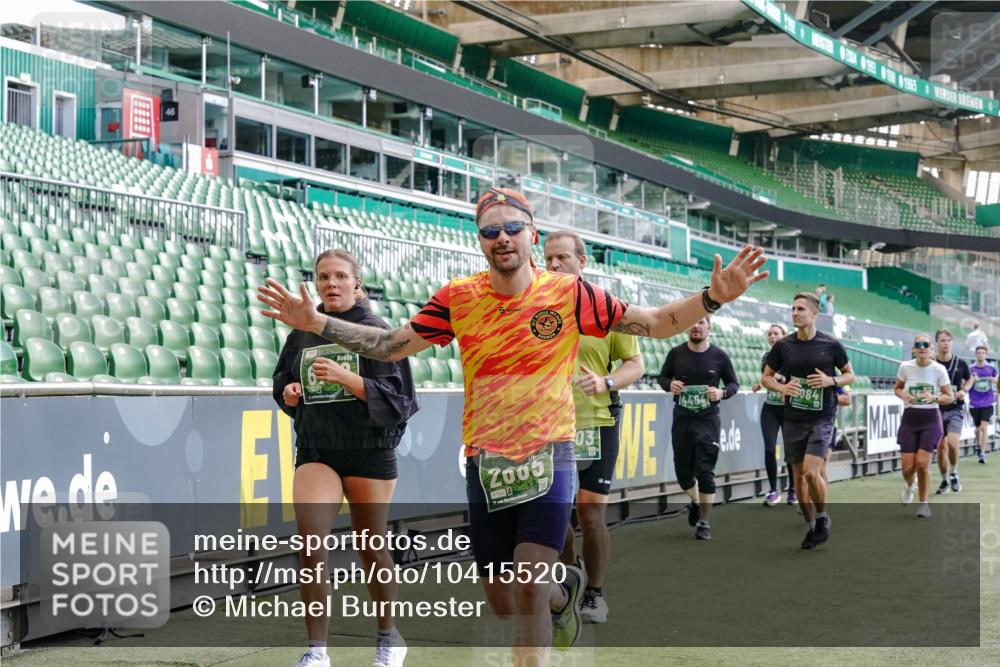 13.09.2026 - 21. swb-Marathon Bremen Michael Burmester http://msf.ph/oto/10415520 13.09.2026 13:19:19 Laufen im Stadion 333, 404, 464, 486, 512, 546, 732, 753, 837, 921, 938, 1066, 1156, 1431, 1506, 1765, 1844, 1868, 1916, 2028, 2056, 2123, 2137, 2224, 2240, 2294, 2315, 2357, 2358, 2453, 2557, 2563, 2614, 2622, 2626, 2689, 2702, 2703, 2722, 2756, 2786, 2843, 2845, 2849, 2857, 2879, 2880, 2893, 2944, 2983, 2999, 3031, 3046, 3059, 3072, 3096, 3100, 3116, 3146, 3189, 3198, 3210, 3243, 3263, 3285, 3287, 3310, 3315, 3476, 3537, 3619, 3633, 3654, 3740, 3879, 4478 meine-sportfotos.de