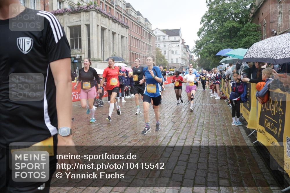 13.09.2026 - Kiel Lauf Yannick Fuchs http://msf.ph/oto/10415542 13.09.2026 10:47:31 Ziel 365, 917, 1280, 1944, 2183, 3064, 3136, 3306, 3512, 3565, 3745, 4070, 4077, 4149, 4187, 4450, 4531, 5239, 5573, 5980, 6005, 6235, 6792, 6940, 6981, 7632, 8058, 8309, 8741, 9104, 9114, 9312, 9946, 9959, 10115, 10668, 10720, 11271, 11382, 12377, 12596, 85, 111, 116, 404, 525, 816, 821, 1107, 1169, 1367, 1563, 1674, 1803, 2000, 2185, 2429, 2713, 2947, 3064, 3136, 3183, 3463, 4014, 4147, 4150, 4380, 4773, 4789, 4894, 5089, 5195, 5424, 5505, 5649, 5914, 6142, 6742, 6981, 7288 meine-sportfotos.de