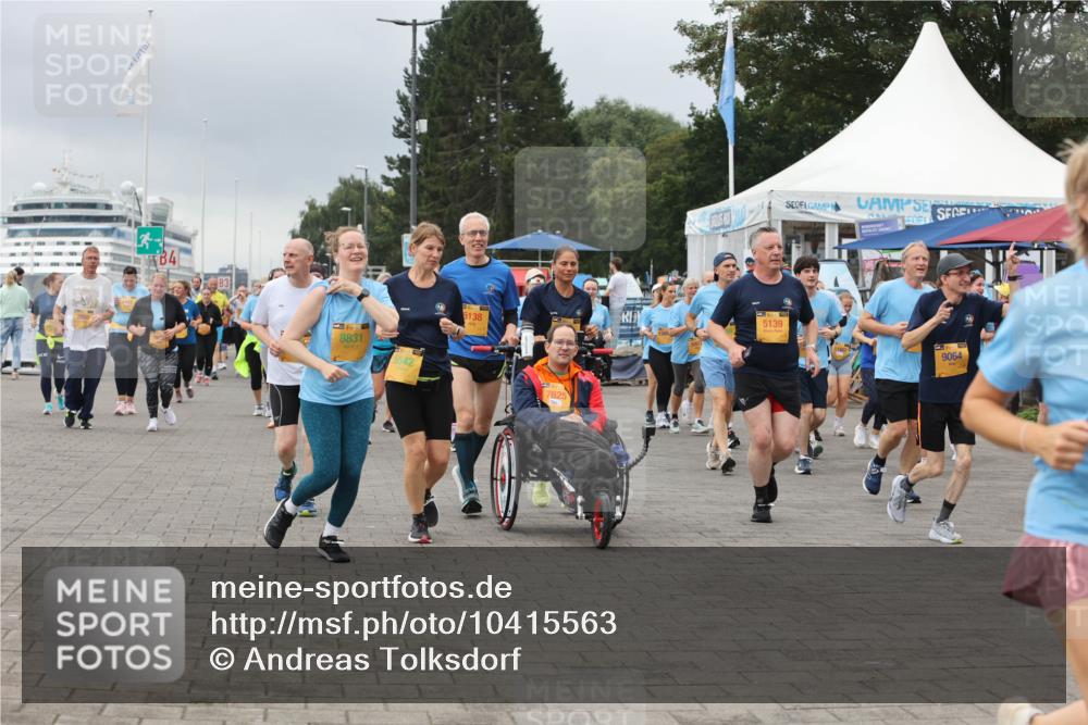 13.09.2026 - Kiel Lauf Andreas Tolksdorf http://msf.ph/oto/10415563 13.09.2026 10:06:31 Kiellinie 8831, 5138, 7625, 5139, 11407, 9064 meine-sportfotos.de
