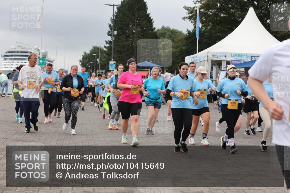 13.09.2026 - Kiel Lauf Andreas Tolksdorf http://msf.ph/oto/10415649 13.09.2026 10:06:35 Kiellinie 2050, 1461, 10951, 8630, 693, 11361, 9693 meine-sportfotos.de