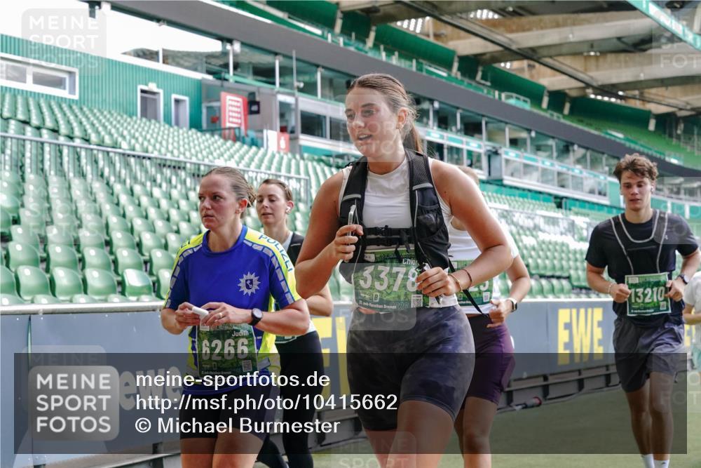 13.09.2026 - 21. swb-Marathon Bremen Michael Burmester http://msf.ph/oto/10415662 13.09.2026 13:19:24 Laufen im Stadion 333, 404, 464, 486, 512, 546, 732, 753, 837, 921, 938, 1066, 1156, 1431, 1506, 1756, 1765, 1815, 1844, 1868, 1916, 2028, 2056, 2123, 2137, 2224, 2240, 2294, 2315, 2357, 2358, 2453, 2533, 2557, 2563, 2614, 2622, 2626, 2689, 2694, 2695, 2702, 2703, 2722, 2756, 2786, 2843, 2845, 2849, 2857, 2879, 2880, 2893, 2944, 2983, 2999, 3031, 3046, 3059, 3072, 3096, 3100, 3116, 3146, 3189, 3198, 3210, 3243, 3263, 3285, 3287, 3310, 3315, 3476, 3537, 3619, 3633, 3740, 3879, 4478 meine-sportfotos.de