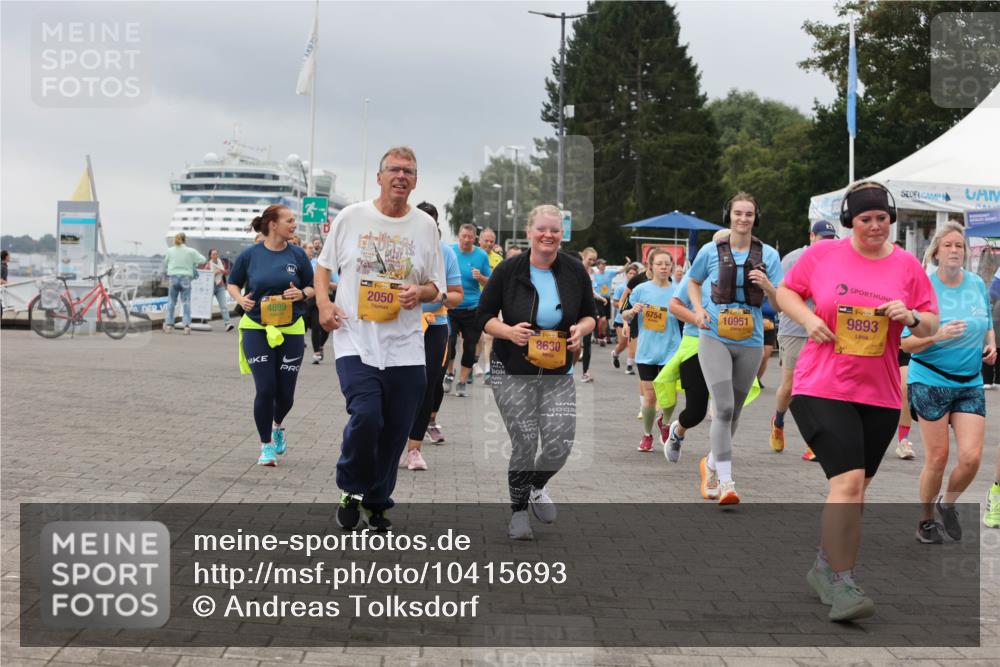 13.09.2026 - Kiel Lauf Andreas Tolksdorf http://msf.ph/oto/10415693 13.09.2026 10:06:37 Kiellinie 4899, 2050, 38, 8630, 6754, 10951, 139, 9893 meine-sportfotos.de