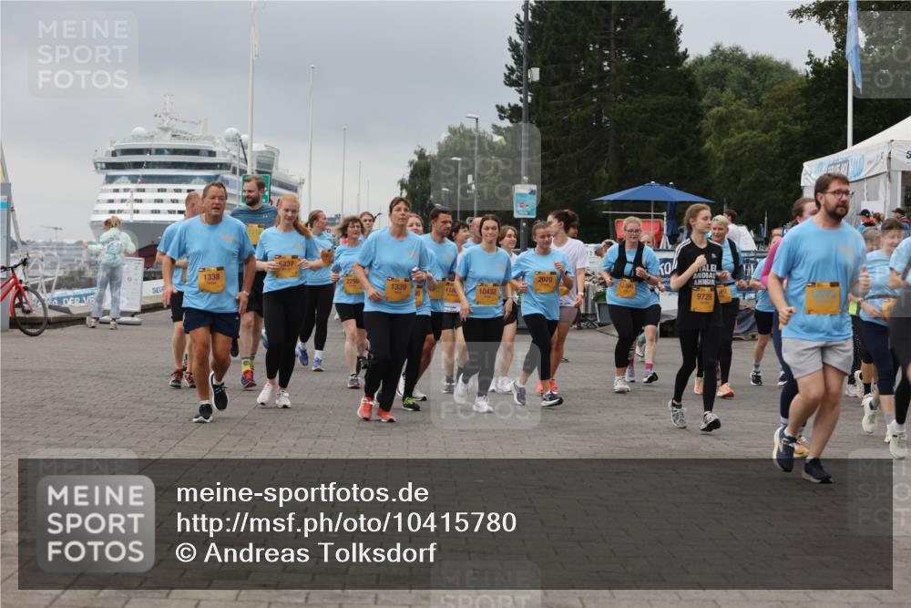 13.09.2026 - Kiel Lauf Andreas Tolksdorf http://msf.ph/oto/10415780 13.09.2026 10:06:49 Kiellinie 1338, 2250, 1339, 36, 118, 10432, 2070, 9729 meine-sportfotos.de