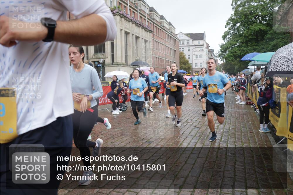 13.09.2026 - Kiel Lauf Yannick Fuchs http://msf.ph/oto/10415801 13.09.2026 10:47:47 Ziel 335, 708, 1059, 3682, 4096, 4425, 4583, 5240, 5747, 5787, 6036, 6384, 6778, 6904, 6946, 6949, 6967, 6978, 7001, 8387, 9076, 9643, 10651, 11705, 11724, 11829, 12498, 12510, 12593, 335, 365, 821, 917, 1280, 1367, 1803, 1944, 2000, 2183, 2185, 2429, 2713, 2947, 3064, 3136, 3183, 3306, 3463, 3512, 3565, 3745, 4070, 4077, 4149, 4150, 4187, 4450, 4531, 4773, 5195, 5239, 5505, 5573, 5649, 5787, 5980, 6005, 6142, 6235, 6792, 6940, 6981, 7288, 7632, 8058, 9104 meine-sportfotos.de