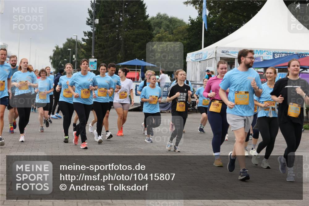 13.09.2026 - Kiel Lauf Andreas Tolksdorf http://msf.ph/oto/10415807 13.09.2026 10:06:50 Kiellinie 38, 6237, 11666, 1339, 10432, 6806, 70, 1227, 2274, 6999, 9729 meine-sportfotos.de