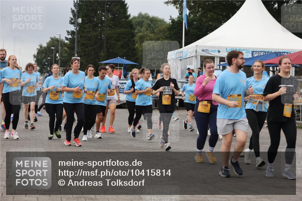 13.09.2026 - Kiel Lauf Andreas Tolksdorf http://msf.ph/oto/10415814 13.09.2026 10:06:50 Kiellinie 237, 2250, 1339, 10432, 11666, 4854, 9729, 6999, 12274 meine-sportfotos.de
